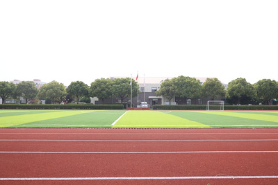 上海美达菲学校-足球场